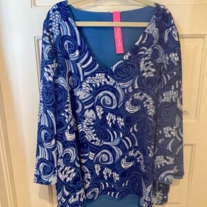 Gently used reversible Lilly Pulitzer blouse